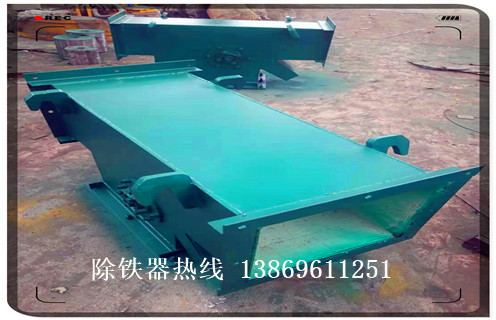 管道自卸式永磁除鐵器，河南管道式自卸永磁除鐵器_遠(yuǎn)力河南管道式自卸永磁除鐵器12000高斯 可定制工作原理_安裝示意圖 