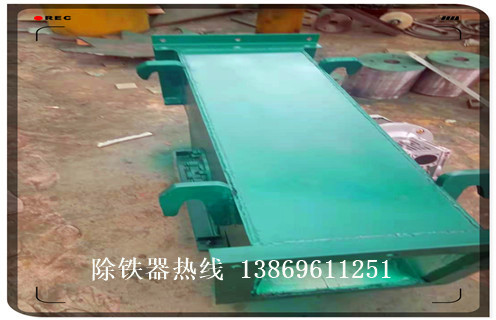 管道除鐵器，廣西管道除鐵器工作原理_RCYG液體不銹鋼廣西管道除鐵器工作原理_水泥造紙廠管道除鐵器圖片