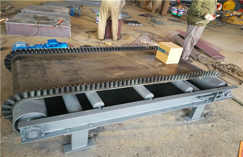 電磁油冷除鐵器，遼寧電磁油冷除鐵器_工作原理_遼寧電磁油冷除鐵器使用特點(diǎn)_選型_價(jià)格 